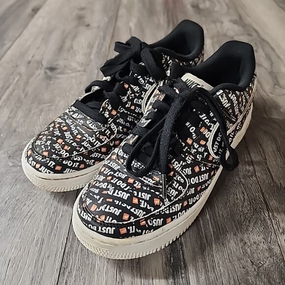 Nike Air Force 1 JDI "JUST DO IT” All Over Print Shoes Size 5Y - Picture 5 of 8